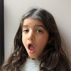 Nova expressing SNEEZY